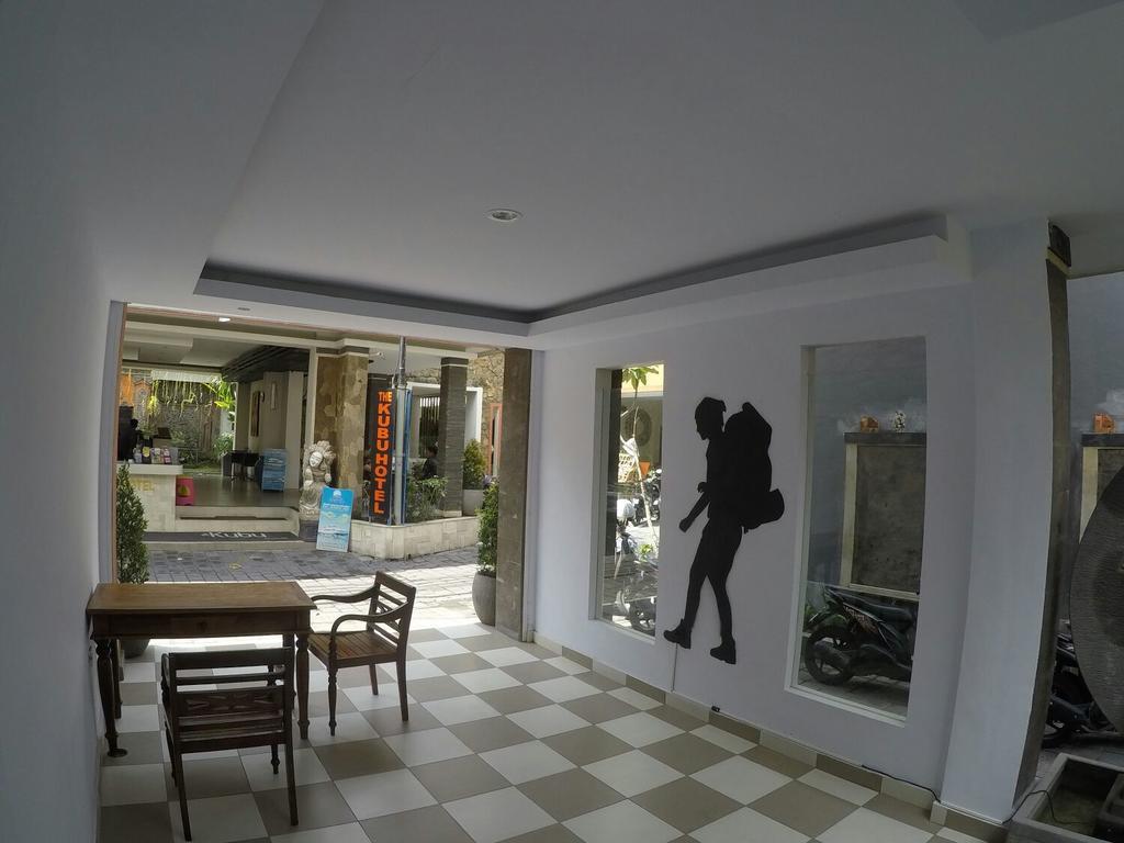 Kuta Beach Hostel Ngoại thất bức ảnh