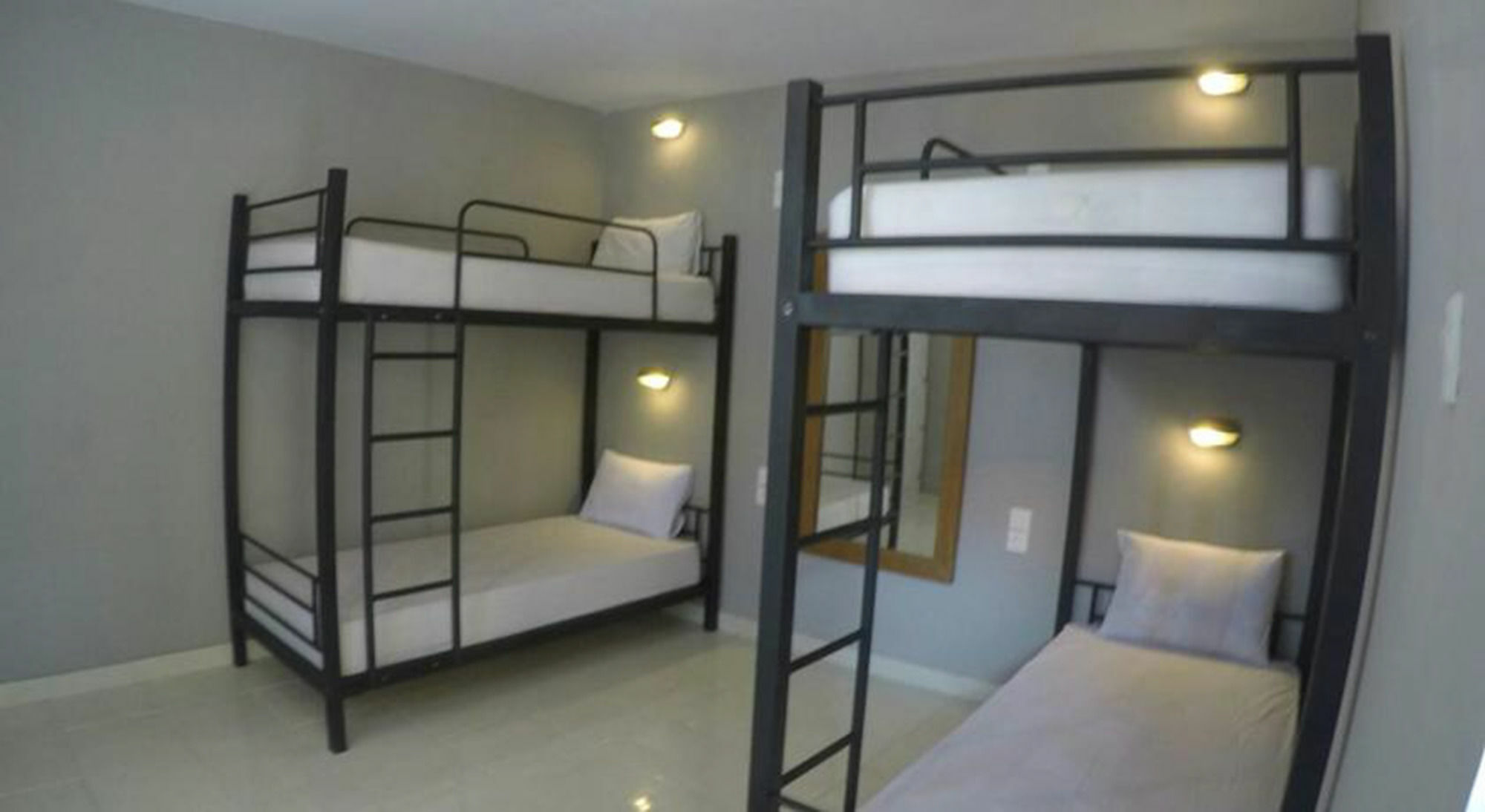Kuta Beach Hostel Ngoại thất bức ảnh