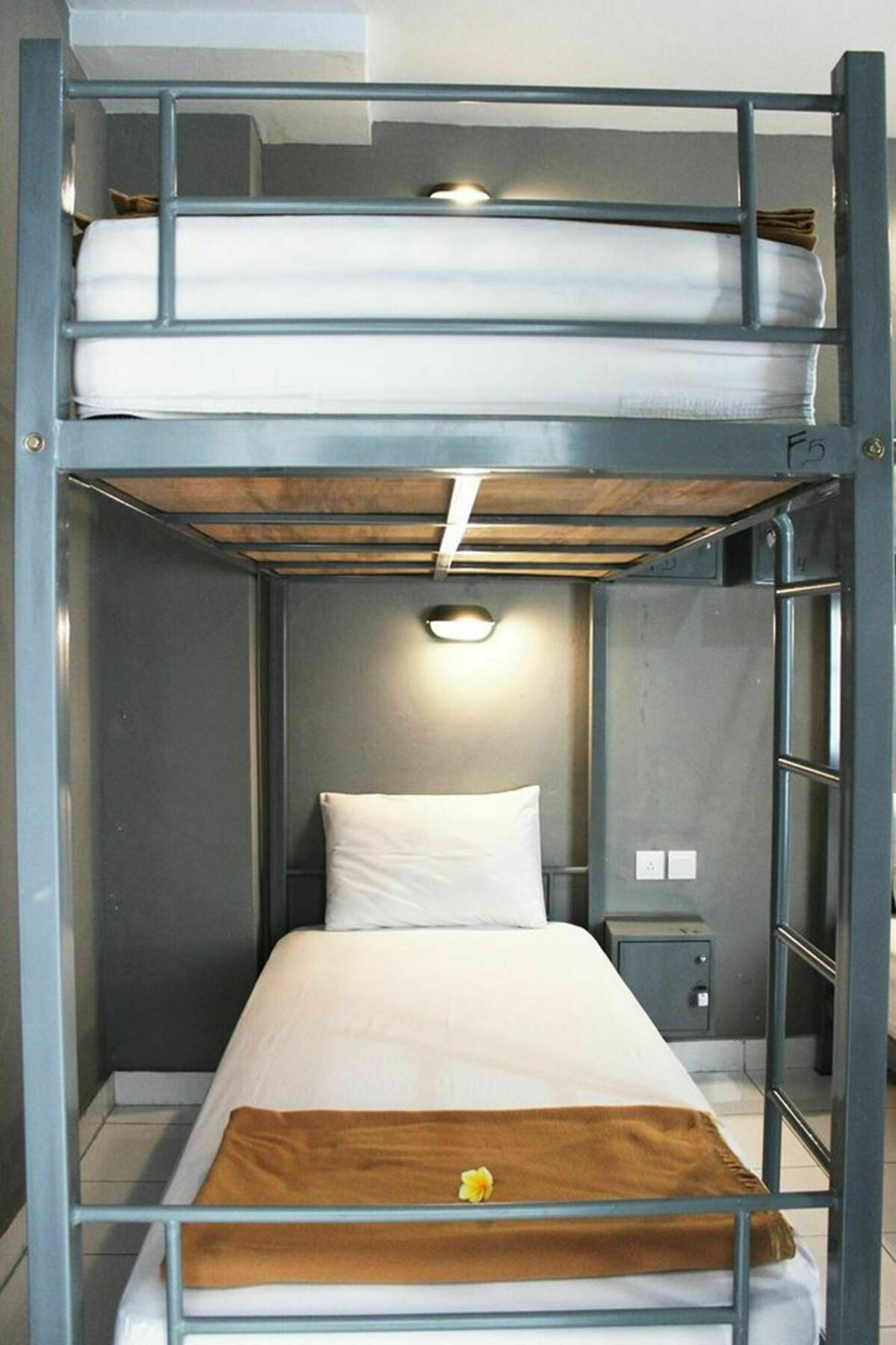 Kuta Beach Hostel Ngoại thất bức ảnh